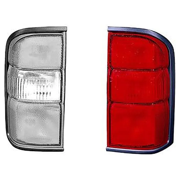 Nissan Patrol Y61 1998-2002 Fanale Posteriore Destro