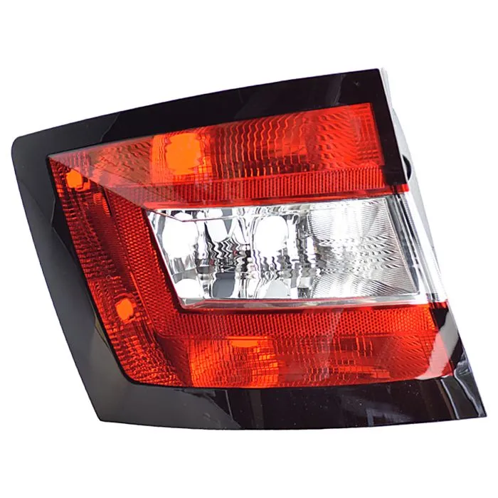 Skoda Fabia 2014-2018 Farolim traseiro esquerdo Carrinha
