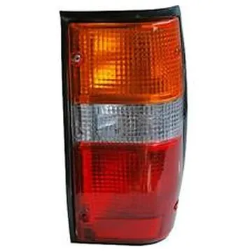 Mitsubishi L200 1986-1996 Farolim Traseiro Direito