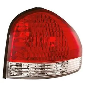 Hyundai Santa Fe 2004-2006 Rear Light Right
